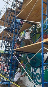 Are you an aspiring artist looking to make an impact in your community? Join us for the 2024 Summer Internship Program sponsored by the Independence Foundation! This PAID internship will provide valuable hands-on experience in public art and social practice. So, if you are at least 18 years old and ready to seize this opportunity, apply now! The deadline to apply is Friday, April 26! https://bit.ly/3vcWNpz #summerinternship #muralartsphilly40 #artistopportunities | Mural Arts Philadelphia