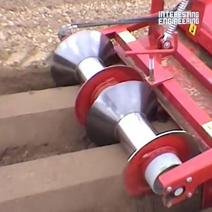 This machine helps farmers get a better agricultural yield via Weremczuk Agromachines | Interesting Engineering
