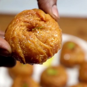Balushahi recipe with perfect measurements | Halwai jaisi balushahi #balushahi | AKT Foodz