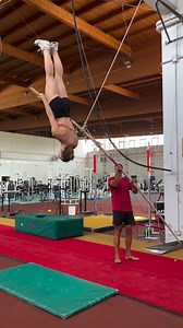 11K views · 330 reactions | Italian #athletics hottie Maria-Roberta...