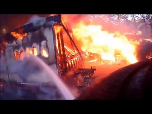 Fully Engulfed Structure Fire 🔥🚒 What did you notice from this helmet cam footage? | Firefighter & EMT Supporters