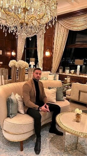 Hernan Penagosgi on Instagram: "Leaders are those who empower others 欄"