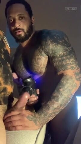 Black muscle escort edges client