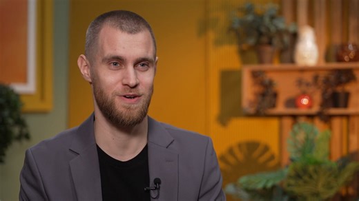 3.1K views · 24 reactions | Stjepan Lach nije samo talentirani glazbenik, već genij. Dobro ste pročitali. Sve traženiji pjevač spada u 1% najinteligentnijih ljudi na svijetu. Koliki mu je IQ, ali i kako zvuči kad zapjeva na svahiliju, saznajte u prilogu naše Anje Benete za IN magazin. | showbuzz.hr | Facebook