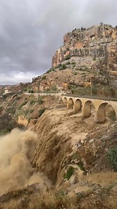 Constantine 🇩🇿🌧️ . 📷 Poly Nomad #constantine #tourismalgeria #visitalgeria | Map Of Algeria