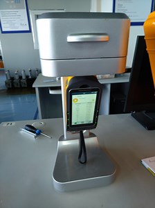 [Hot Item] Handheld Xrf Metal Alloy Analyzer Spectrometer Gold Tester