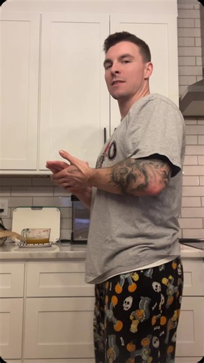 Wesley Whaley on Instagram: "Just had to show off my pjs 藍藍… #pjs #pajamas #facts #truth #positivity #positive #enjoylife #ohyeah #youknow"