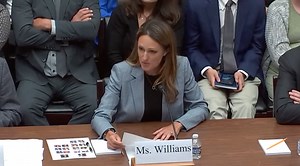 ‘We Were Bullied’: Ex-ESPN Reporter Details Her Firing from the Company for Refusing Covid-19 ...