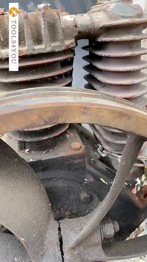 Flexible shaft sleeve remove bolt #viralreels #fypシ゚ #reelsviral #viral #Toolkit | Tools4You