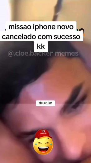 #viraltiktok #meme #viralizoupostou #risos esse nao ganha iPhone novo kk