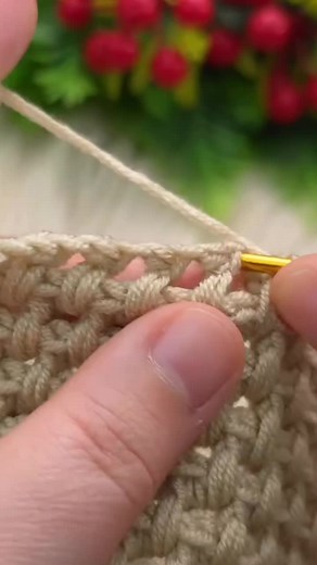 Easy Crochet Baby Blanket Tutorial for Beginners