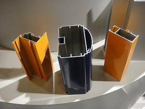 [Hot Item] Factory Direct Sale Aluminium Window Frame Profile Aluminium Profile Sections Windows and Doors