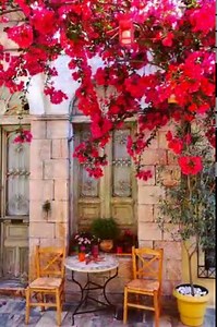 The romantic and beautifully colourful Nafplion in #Greece. Voted the most beautiful town in Greece. | GREEK GATEWAY
