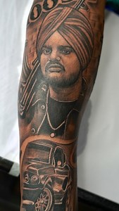 Oh Badlage Daur Oh Tu Gall Kehdi Kahi Aa Dekh Ajj Gabbru Ne Dhood Gaddi Payi Aa @sidhu_moosewala @kamzinkzone #reels #instagram. #tattoos #sidhumoosewala #punjabi. | Kamz Inkzone