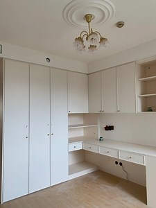 [Hot Item] Bedroom Pants Storage Clothes Rack Short Hanging Wardrobe with Shelf