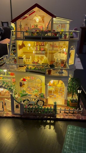 FINALLY finished this mini house!! #miniworld #Minis #miniatures #diyminiaturehouse #mini #miniature #diyminikit | Tasha_minis