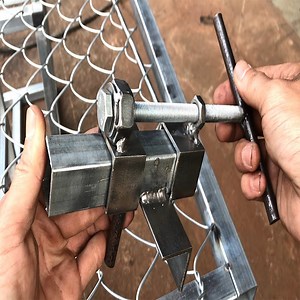 Instructions on how to make a simple b40 mesh strainer, fast welding and very tight tension | makeupby_cecelia