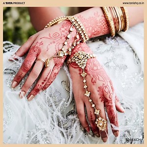 41K views · 1.1K reactions | Be it the Pacheli, the Nath, the Kada or the Haath Phool, we’ve reimagined the entire trousseau of the Marwari bride to perfection. #RivaahBridesByTanishq Explore the collection: https://bit.ly/2ZtdREs | Tanishq | Facebook