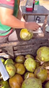 2.6M views · 10K reactions | Ya conociste a nuestra mojadita 﫶, ahora te invitamos a conocer nuestros mini pasteles y mojaditos 拏 ¡Te van a encantar! | Dolce Mami | Facebook