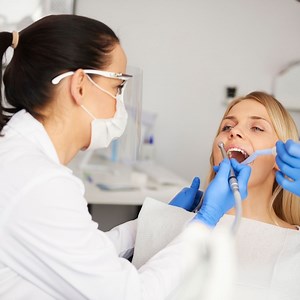 Absceso Dental: Tipos de absceso dental y tratamiento. | Mockup dental