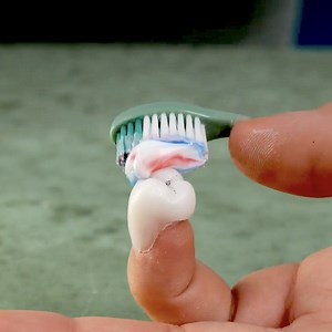Incroyable idée d'ongle avec dent pour Halloween 👻. | Brico Enfants