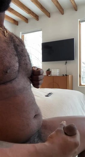 Hairy gooner edging his meat