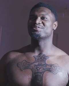 #ZionWilliamson gets a brand new chest tattoo 👀 thoughts ?? Via @ortega_ink | 2Cool2Bl0g