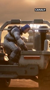 Il est toujours prêt à reprendre du service, vers l’infini et au-delà 🫡 Buzz L’Eclair, c’est dispo sur CANAL . | CANAL Cinéma