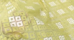 Beauty queen with heavy design threads. 100 count exclusive collection. | The Hanger | Facebook