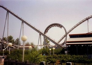 Viper (Six Flags AstroWorld) - Alchetron, the free social encyclopedia