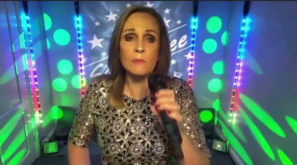 23K views · 1.6K reactions | Unchained Melody- The Righteous Brothers * First recorded by Jimmy Young * Elvis Presley * Robson & Jerome Cover by #sarahleeentertainer #unchainedmelody #TheRighteousBrothers #righteousbrothers #ghost #motownnsdoowop60sarahlee #jimmyyoung #elvispresley #robsonandjerome #garethgates | Sarah Lee - Entertainer | Facebook