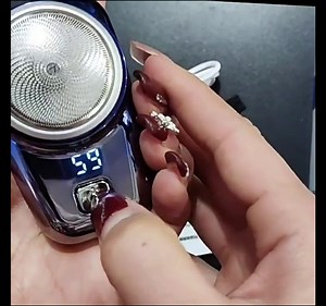 Mini Shaver Portable Electric Shaver,Electric Razor for Men,Mini-Shave Pocket Portable Shavers,USB Rechargeable Waterproof Shaver Wet and Dry Use Suitable for Home,Car,Travel Gift for Father Husband