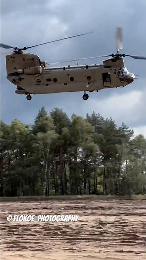 RNLAF 🇳🇱 CH-47F Chinook - Flying low #chinook #lowflying #chinookhelicopter #helicopter