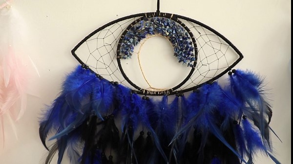 Tree of Life Dream Catcher Wall Decor - Evil Eye Dreamcatchers with Fairy Light Boho Wall Hanging, Handmade Blue Feather Oranment Native American Indian Decor for Bedroom(Light Blue)