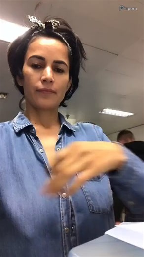 Getting the Mrs to flash u her tits while at work