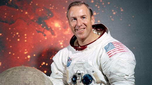 Jim Lovell, the commander of Apollo 13, dies at 97