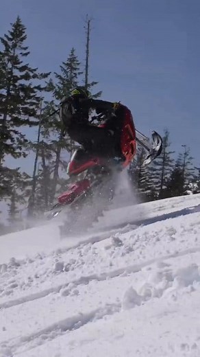 Hayabusa Snow Bike... You getting on this thing? Who's gonna build one? . . . . Via @grindhardplumbing #snowmobile #snowmobiling #snowmobiler #slednecks #sledneck #skidoo #polaris #articcat #Yamaha #boondockers #braap #burandt #klim #nitrocircus #sendit #fail #failarmy #fullsend #mx #motorsports #motorcross #utv #sidexside #sidebyside #trucks #country #snowbike | SLEDtv - Snowmobile Television & Videos