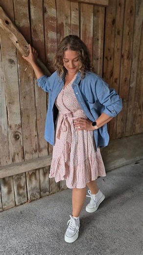 5.2K views · 13 reactions | SYRIN kjole 1390,- IVANA denimjakke 799,- Åse er 167cm høg og har på str M i kjolen & jakke. Spørr oss gjerne om størrelser og passform så hjelper vi deg!  | Tore-Garden | Facebook