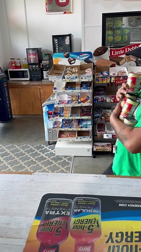 $100 Sprite Challenge | Roscoe