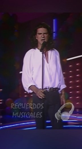 Ricardo Arjona - Señora De Las Cuatro Decadas