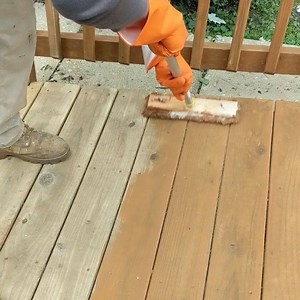 Applying Semi Transparent Deck Stain Color: SW Tavern Oak #deck #deckstain #superdeck | Go Build Stuff | Facebook