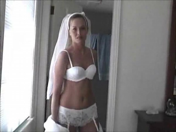 Happy Amateur Honeymoon