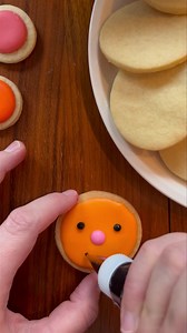 It’s officially holiday time, and no matter what you celebrate this time of year, it’s safe to say that there might be some baking in your future. So why not gather around and try to make some Sago Mini cookies! Use any cut-out cookie recipe. Sugar! Gingerbread! Shortbread! Ask the little hands in your house to help cut out some shapes of your choice (we used a circle, because that’s what we had in the pantry). Then whip up some decorative icing; we used royal icing, but anything spreadable will