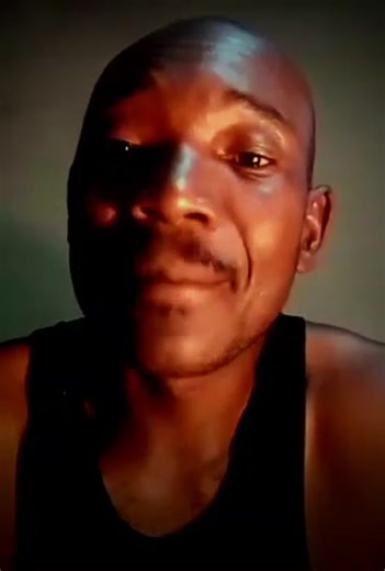 Vamos parar de fingir a felicidade. | Mz Notícias Frescas