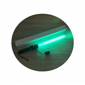 [Hot Item] Red and Green Rechargeable Traffic Baton Wand