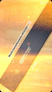 Mcusta Zanmai Revolution SPG2/SG2 Gyuto Kiritsuke 230 mm 11000 THB Gyuto 210mm 9900 THB Santoku 180mm 8000 THB ซีรีย์ “Revolution” ของ Mcusta Zanmai ผลิตจากเหล็กผง SPG2 หรือ SG2 ซึ่งผ่านการบำบัดความร้อนถึง 61 HRC ซึ่งได้รับความนิยมอย่างมากในหมู่พ่อครัวและเชฟมืออาชีพเนื่องจาก ตัวมีดให้ความแข็งแรงและความคมของมันจัดอยู่ในระดับ ที่เหมาะกับการใช้งานในชีวิตประจำวันสุดๆ และได้มีการออกแบบด้ามรูปทรง 10 เหลี่ยมซึ่งไม่เคยเห็นในตลาดมาก่อน และด้ามจับที่ออกแบบให้โค้งและนุ่ม ทำให้การใช้งานสะดวกสบายและใช้งานง่า
