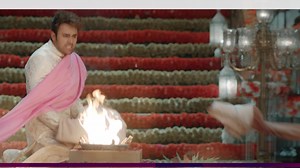 8.7K views · 511 reactions | AMOUR ETERNEL Une femme mystérieuse se présente, de qui s'agit elle? A partir du 11Mars ne ratez pas cette merveilleuse série indienne qui sera diffusée chaque jour du Lundi au Vendredi à 22h sur Novela F DTT63/DTH617 c'est dans le bouquet Smart ou Basique Cliquez sur  bit.ly/2PCMZzQ pour suivre nos differentes chaines en utilisant l' application StarTimes ON #StarTimesBdi #NovelaF #Amoureternel | StarTimes | Facebook