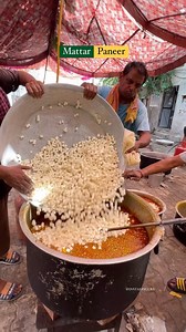Tag krdo mattar paneer lovers ko 😍♥️ [Mattar Paneer, Paneer recipes, North Indian food, mattar paneer recipe, bhandara] #mattarpaneer #paneerrecipes #northindianfood #mattarpaneerrecipe #bhandara #instaepicure | Instaepicure