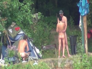 Blowjob am Nacktbadestrand