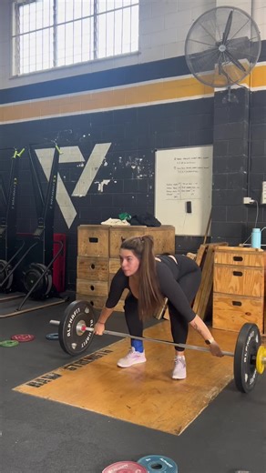 Power Snatch Workout: Women's Weightlifting Technique